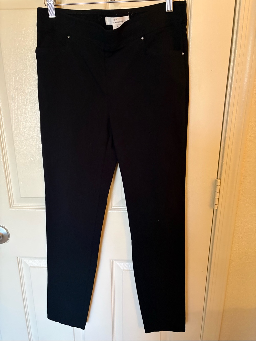 89th & Madison Black Slim Skinny Pants